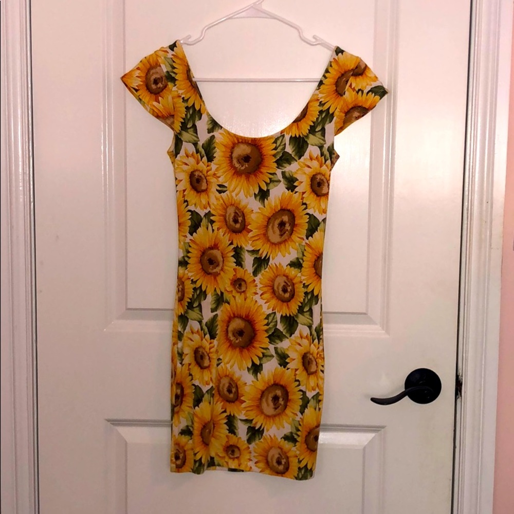 Forever 21 Sunflower mini dress